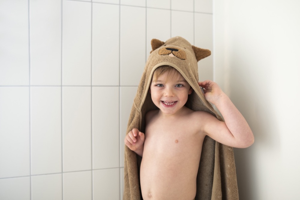 Hooded towel | 75x75cm - Mr. Dog